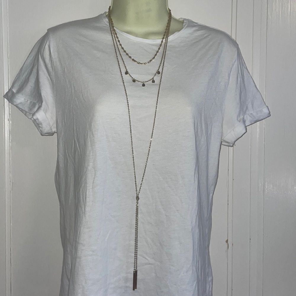 ‎Triple layer gold tone necklace